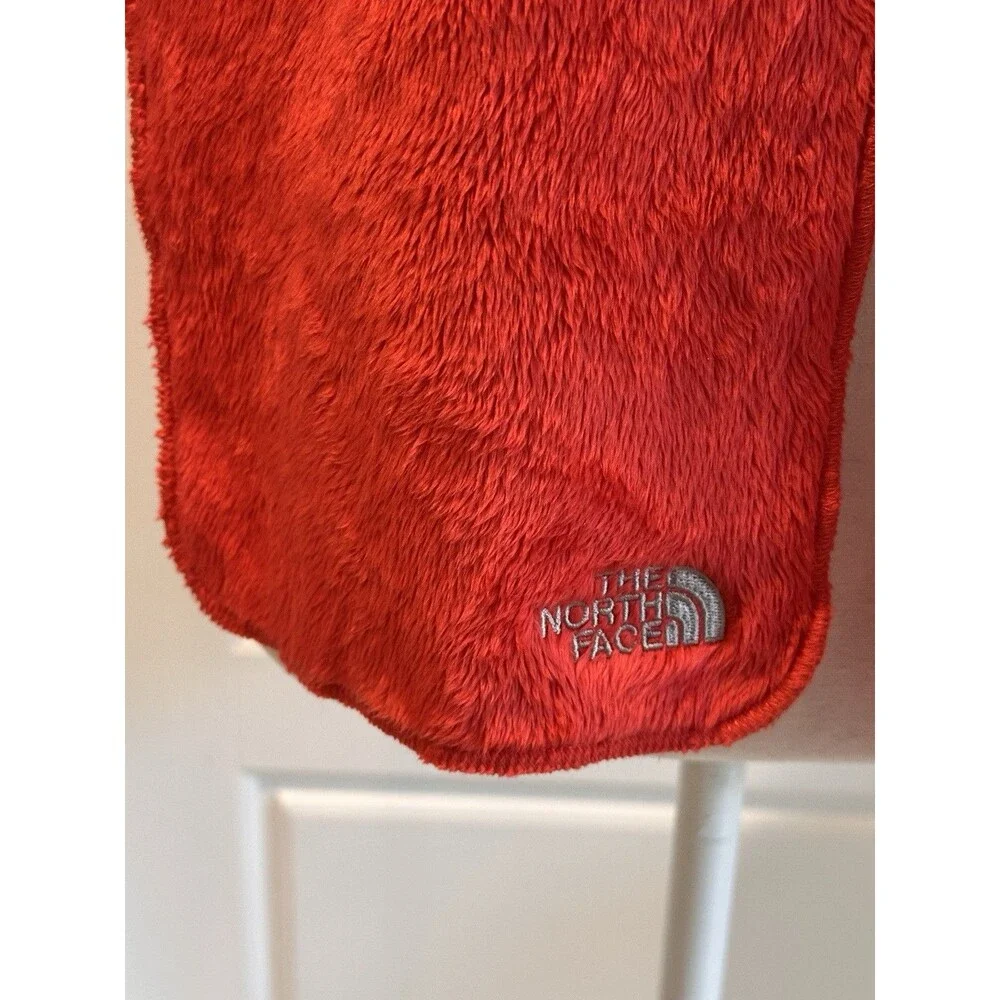 The North Face Denali Thermal Scarf Rambutan Red Orange Fleece NWT